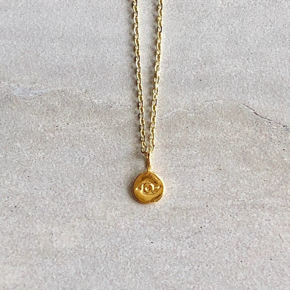 *Fatima* Dainty Evil Eye Necklace - Picture 2 of 4